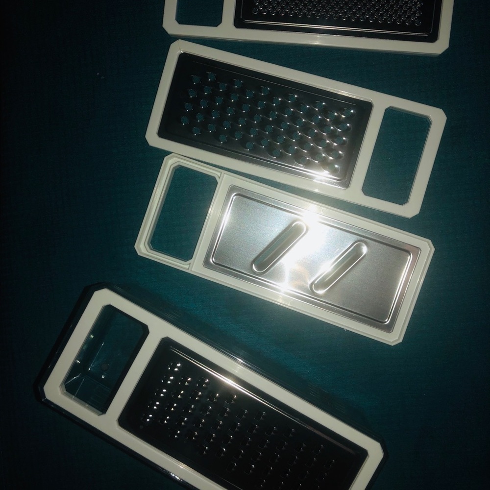 Grater, Multi Use - Picture 3 of 4